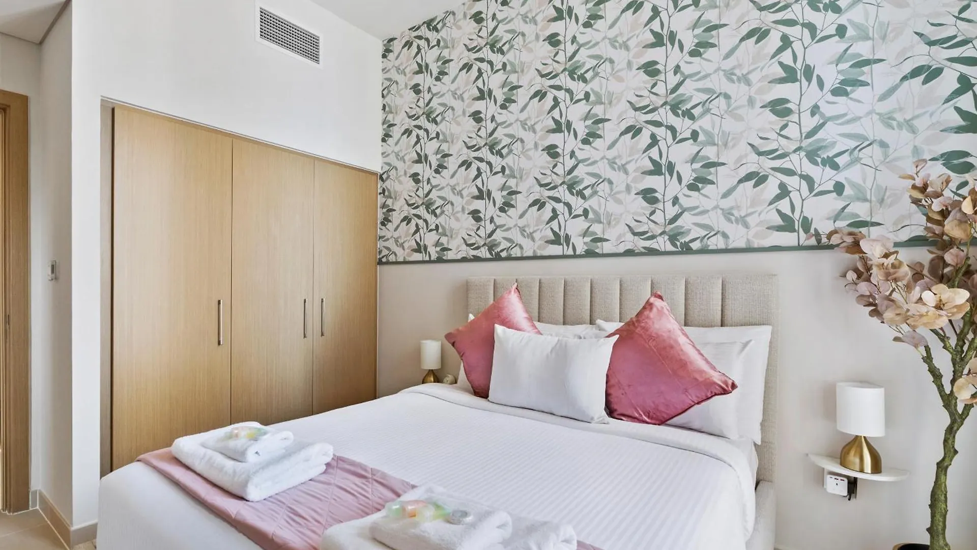 Apartment Enchanting 2Bdr In Creek Harbour-19 Dubai United Arab Emirates