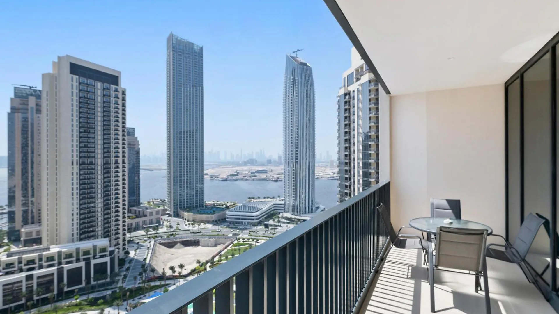 Apartment Enchanting 2Bdr In Creek Harbour-19 Dubai